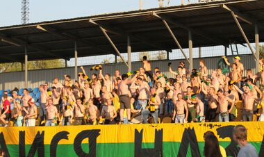 Клуб УПЛ звернувся до поліції через поведінку фанатів. Хочуть знайти винних