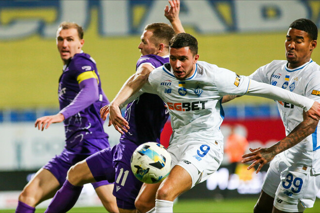 Экс-арбитр ФИФА: «В ворота Динамо не дали пенальти, потом придумали левый»