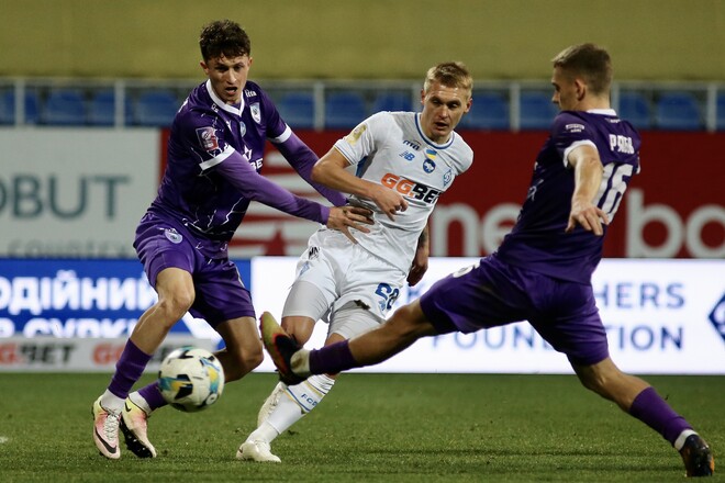 БУЯЛЬСКИЙ: «До конца не восстановились. У Ярмоленко болит икроножная мышца»