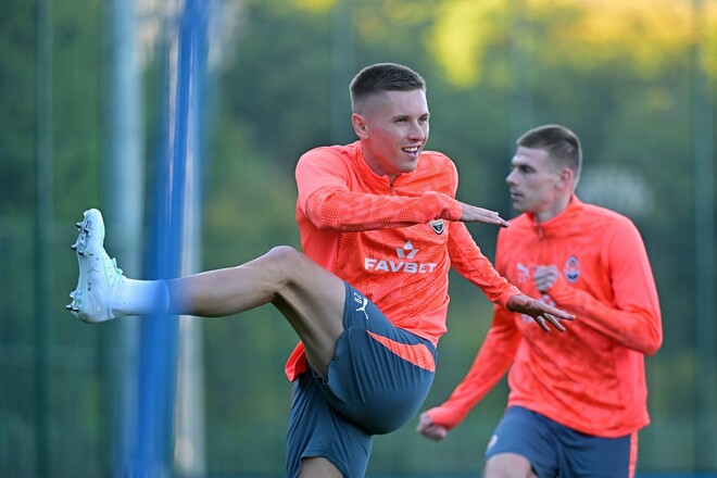 ФОТО. Шахтер провел тренировку, готовясь к матчу УПЛ во Львове с Зарей