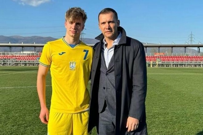 ФЕЩУК: «Він необхідний збірній, але треба повчити українську мову»