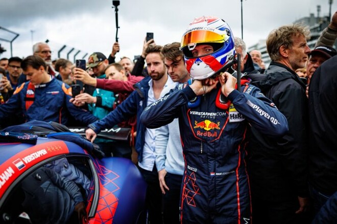 Ферстаппен пояснив, чому програв поул та оцінив шанси в гонці