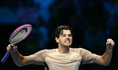 Прошлогодний финалист Итогового турнира стартовал в Турине с победы