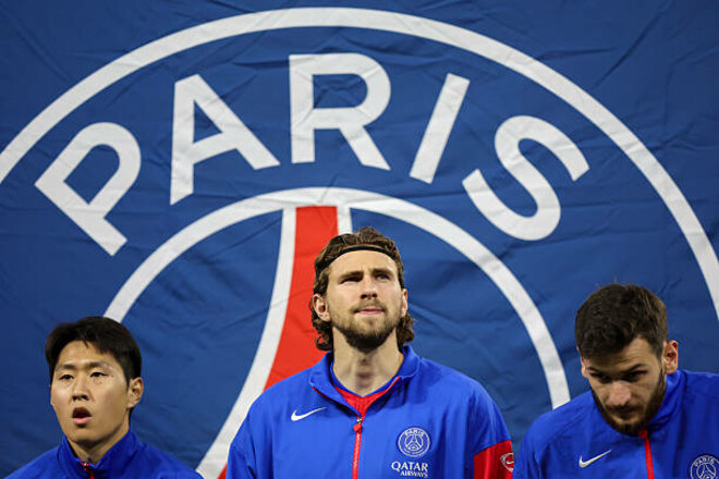 Во Франции вынесли вердикт Забарному после матча с Лионом