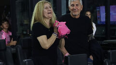 PHOTO. What Messi did for his mother touched the fans