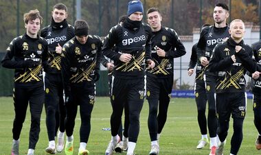 Рух в паузі чемпіоната обійдеться без спарингу 