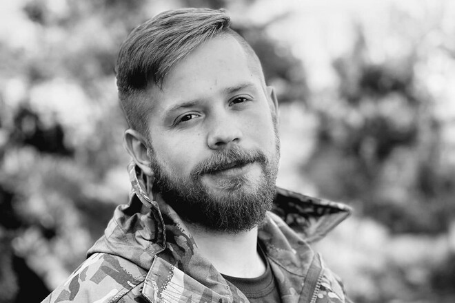 Схилимо голови. Замість хокею став воїном і отримав Зірку Героя. Посмертно