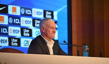 Дешам може продовжити тренерську кар'єру поза Європою