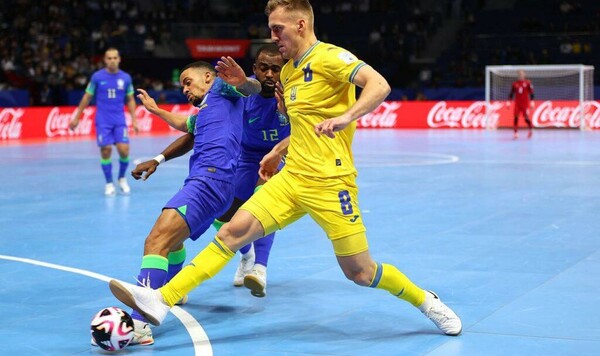 Сборная Украины на выезде обыграла Францию