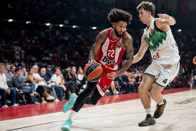 Євроліга: Олімпіакос розгромив Жальгіріс, Хапоель став одноосібним лідером