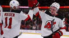 НХЛ. 7 шайб Рейнджерс, рекордный хет-трик защитника, победа Эдмонтона