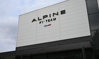 На базу команды Ф1 незаконно проникли злоумышленники. Расследование идет