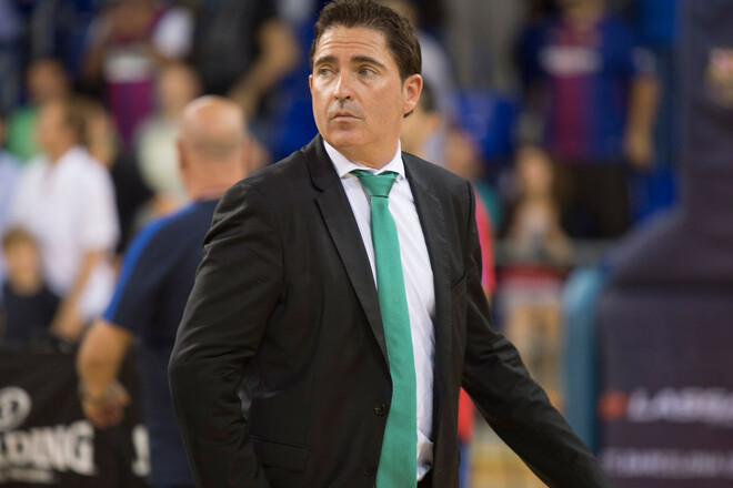 ОФІЦІЙНО. Здобув 19 титулів. Барселона повернула легендарного тренера