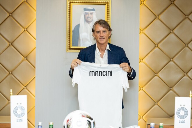 ОФІЦІЙНО. Знову величезні гроші. Топовий тренер обрав Катар