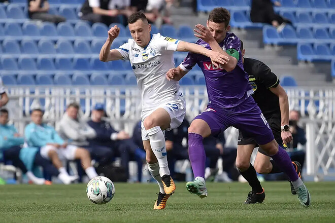 Почему у Динамо забрали пенальти в игре с ЛНЗ? Запись разговора арбитров