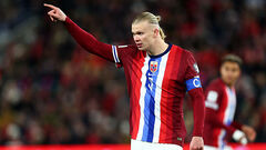 Дубли Холанда и Серлота. Сборная Норвегии мчится к ЧМ-2026