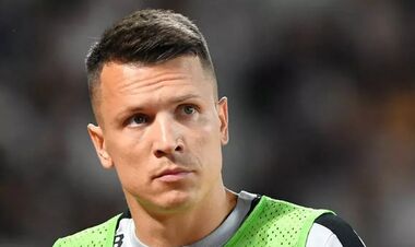 Евгений КОНОПЛЯНКА: «Ты серьезно? Не перепутал меня ни с кем?»