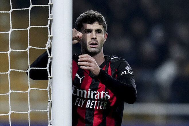 ФОТО. Известный футболист выпустит книгу. Она – уникальна