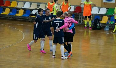 Kyiv Futsal у матчі на дев'ять голів здолав Авалон