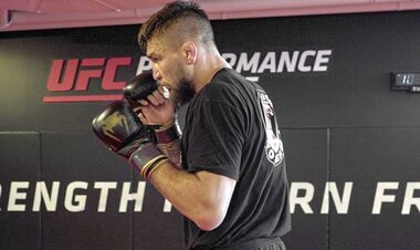 Плюс один українець у UFC. Екс-чемпіон Bellator виступатиме у топ-лізі