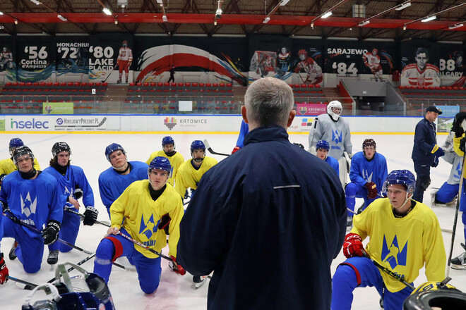Подготовка к ЧМ. Вратарь сборной Украины может сыграть за молодежку