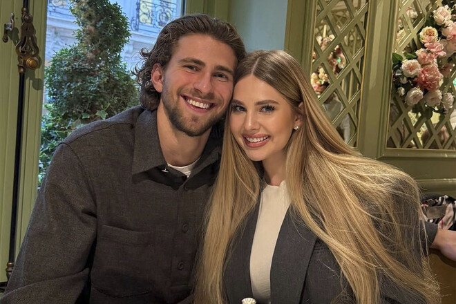 ФОТО. Жена Забарного показала их жизнь в Париже. Роскошь и красота