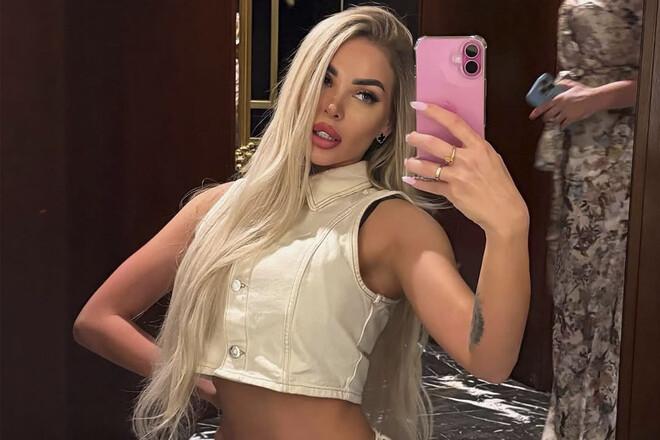 ФОТО. Девушка футболиста УПЛ взорвала сеть новыми сексуальными снимками