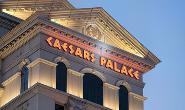 Казино выплатит крупный штраф после выявленных нарушений