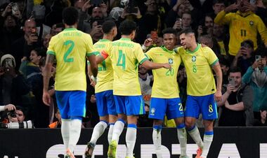 Бразилия победила Сенегал, а Мендоса помог Венесуэле обыграть Австралию