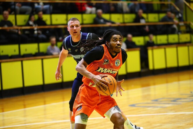 ОФИЦИАЛЬНО. Кривбасс неожиданно подписал легионера. Он уже играл в Украине