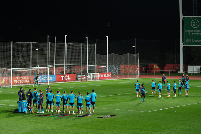 СТАВКА ДНЯ. Главные матчи дня и популярные прогнозы на 15 ноября