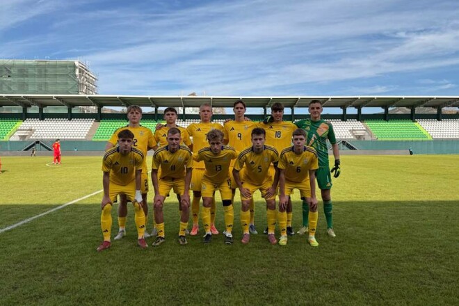 Сборная Украины U-19 досрочно вышла во второй раунд квалификации Евро-2026