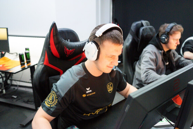 Польский клуб ESC повністю продав свій склад з CS2. Їх купили гіганти