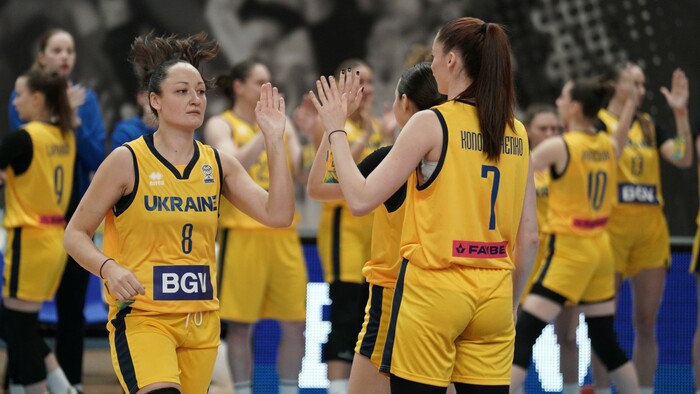 Без шансів. Жіноча збірна України розгромно програла Болгарії
