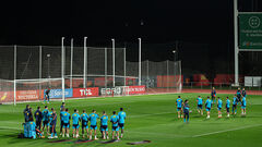 СТАВКА ДНЯ. Главные матчи дня и популярные прогнозы на 15 ноября