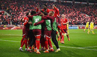 Дебют Поттера не задався: Швеція провалила тайм і програла Швейцарії