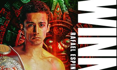 World champion Espinosa defeated Ukrainian contender Hegai in the fight for the title
