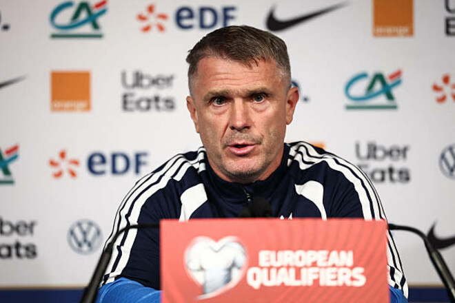 Легенда збірної України: «Ребров сам має подати у відставку»