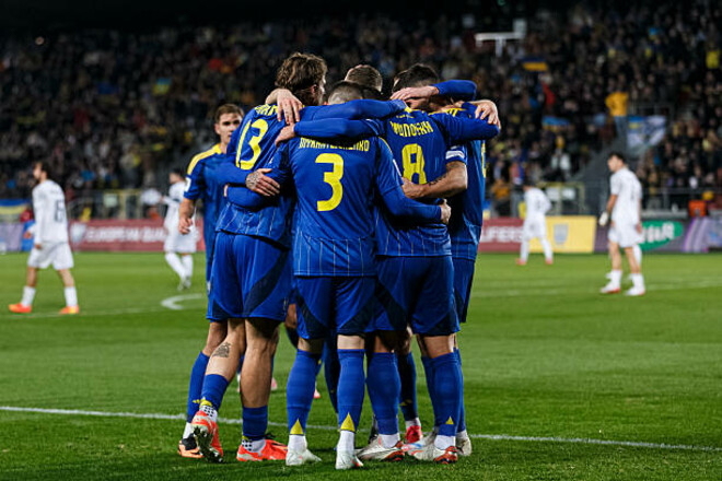 ВИДЕО. Как сборная Украины готовится к решающему матчу против Исландии