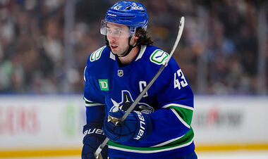 Команди НХЛ зіграли в Європі, 4 асисти захисника, перемога Колорадо