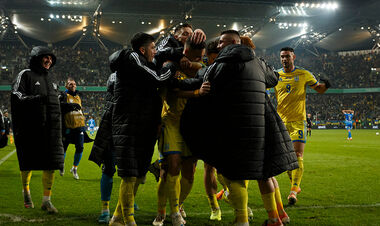 Важлива перемога збірної, Холанд їде на ЧС, Сіннер взяв Підсумковий турнір