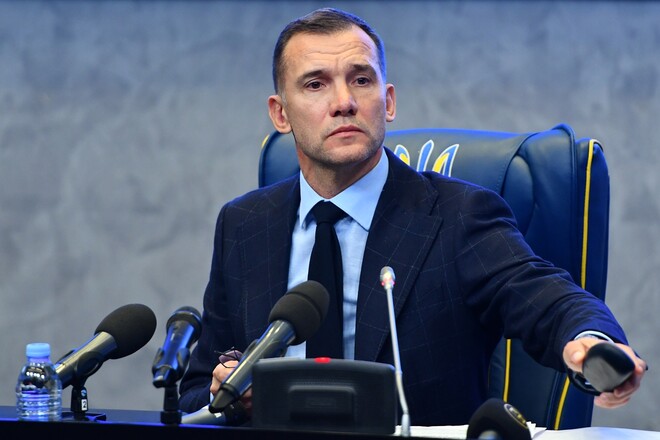 Шевченко виступив з офіційним зверненням до Реброва і збірної України