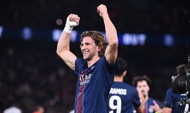 ФОТО. Обличчя і емоції Забарного після першого забитого гола у футболці ПСЖ