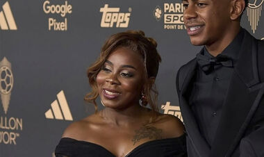 ФОТО. Мама Ламина Ямаля затмила красную дорожку Золотого мяча-2025