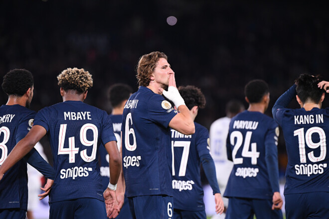 Перший гол Забарного. ПСЖ переграв Осер, але втратив двох ключових гравців