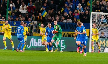 Експерт: «В перерві Ребров достукався до гравців збірної»