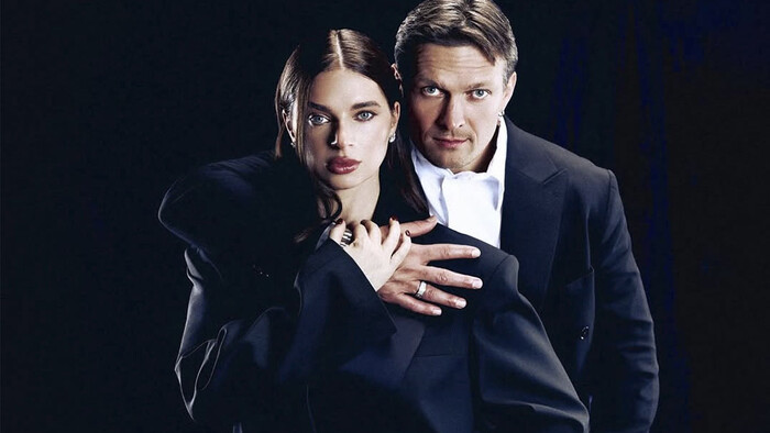 ФОТО. Усик снова покорил сеть: стильная фотосессия чемпиона и его любимой