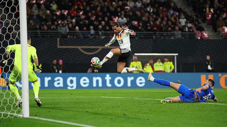 Таблицы квалификации ЧМ. Германия и Нидерланды стали участниками мундиаля