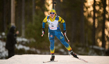 ФОТО. Деньги за скорость: украинские биатлонистки получили вознаграждение
