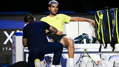 Алькарас не сыграет в финальной части Кубка Дэвиса. Что случилось?